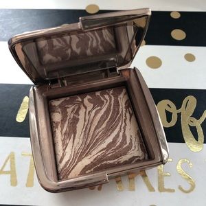 Hourglass Bronzer - Diffused Bronze Light